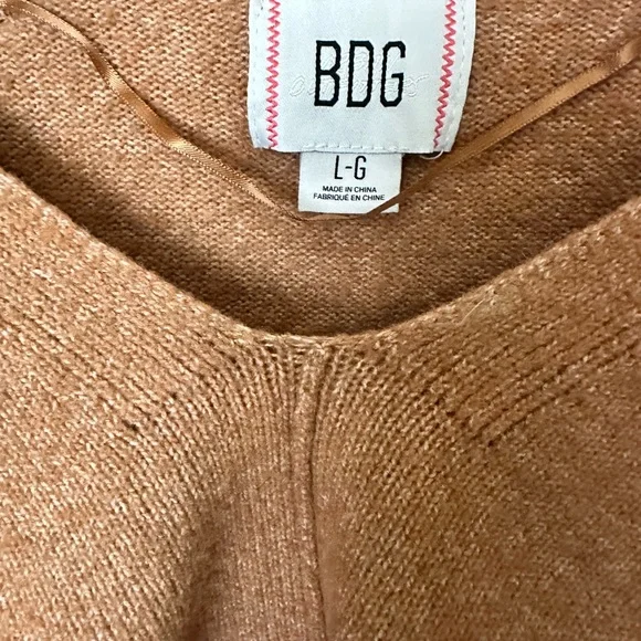 BDG Women's Brown V-Neck Sweater - Picture 2 of 4